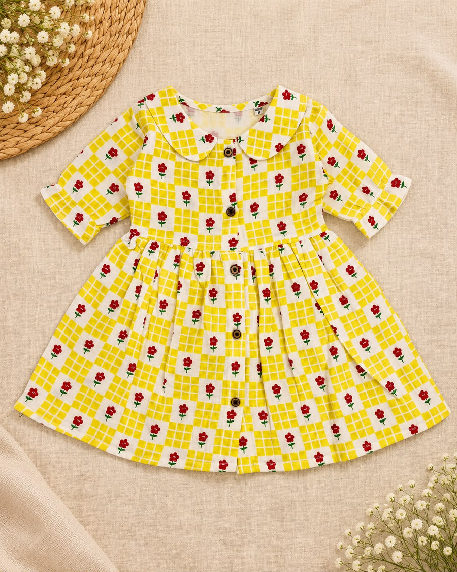 Muslin Peter Pan Collar Frock with Front Button Closure & 3/4 Elasticated Sleeves for Girls, 0 To 24 Months