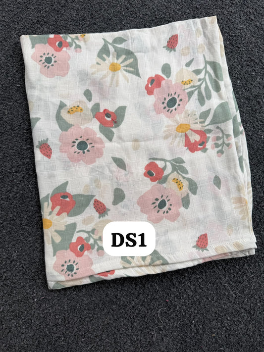 Muslin multipurpose towels| baby swaddles