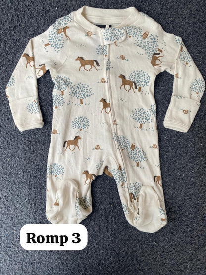 Baby Rompers , New Born To 1 Year