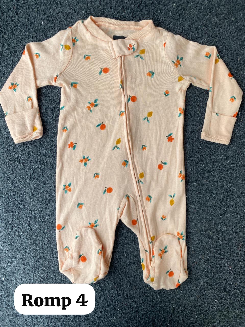Baby Rompers , New Born To 1 Year