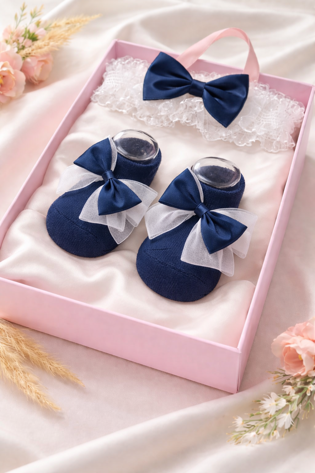 Korean Bow Hairband and Socks (0-6 Months) – Girls