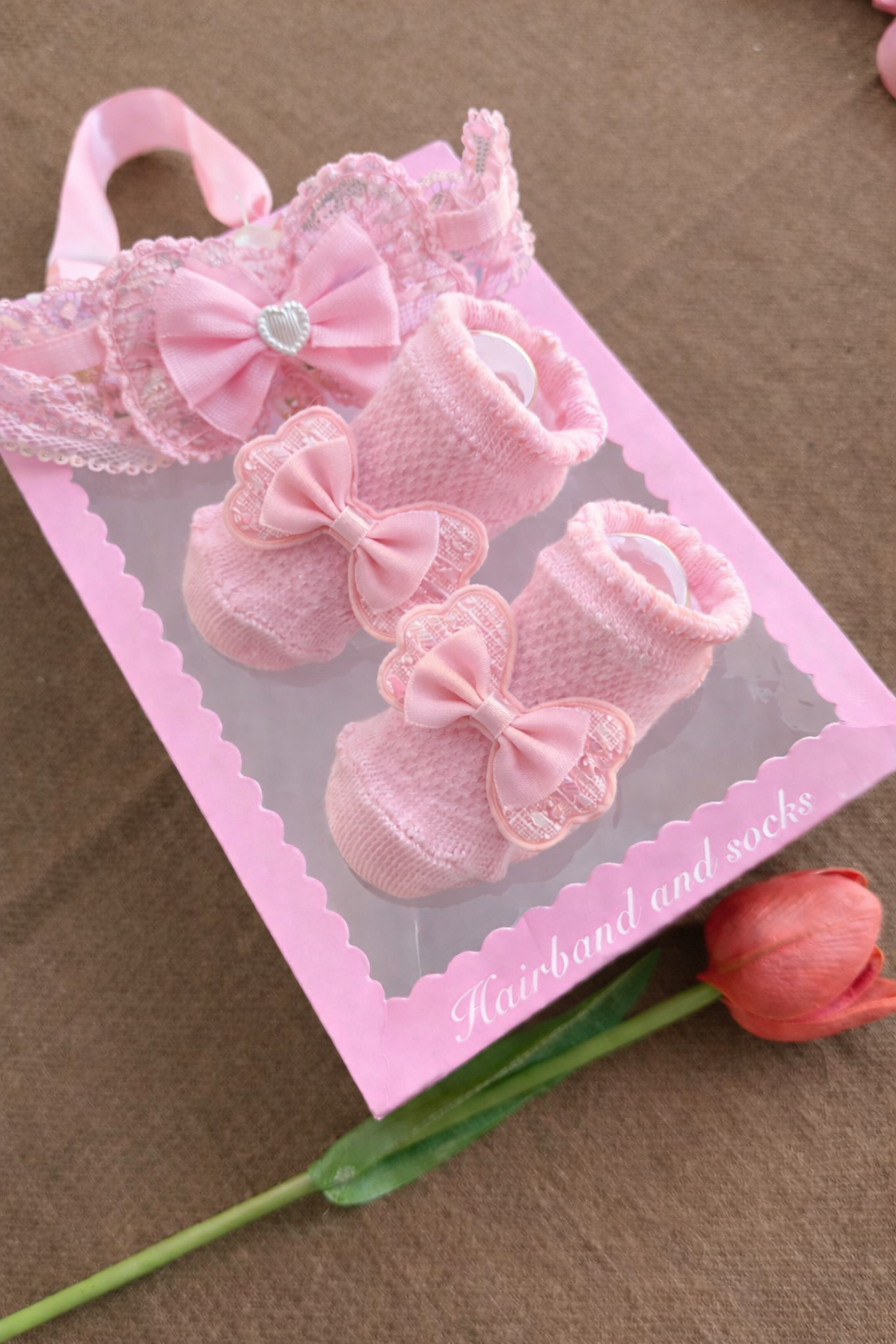 Korean Bow Hairband and Socks (0-6 Months) – Girls