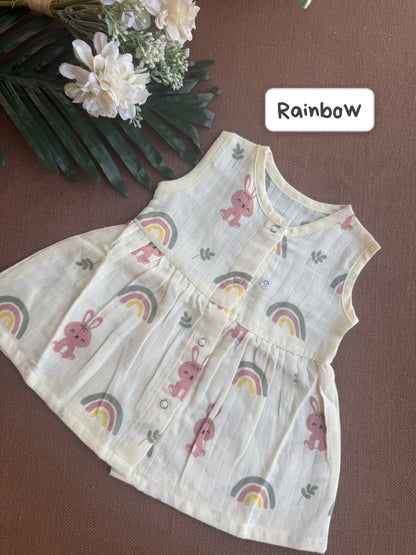 Sleeveless Muslin Frocks 0-6m