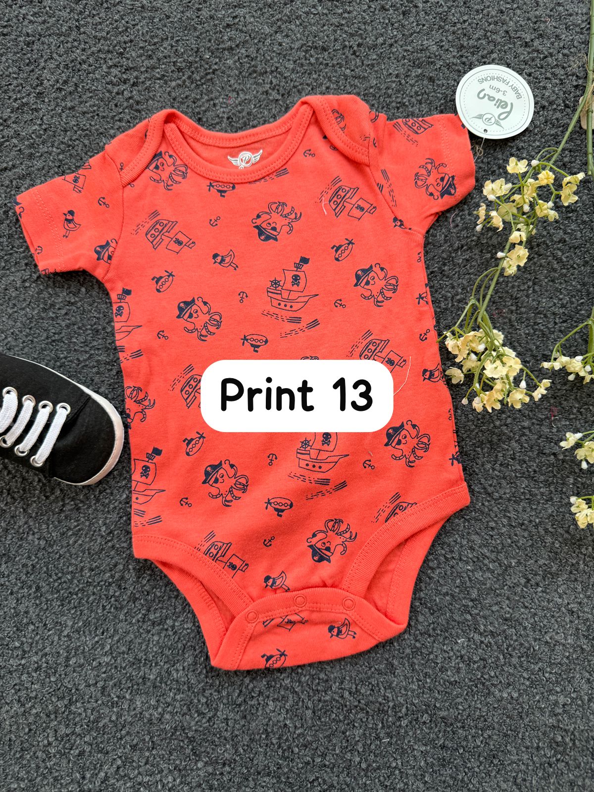 Half-Sleeve Onesie (3-6 Months)| rompers