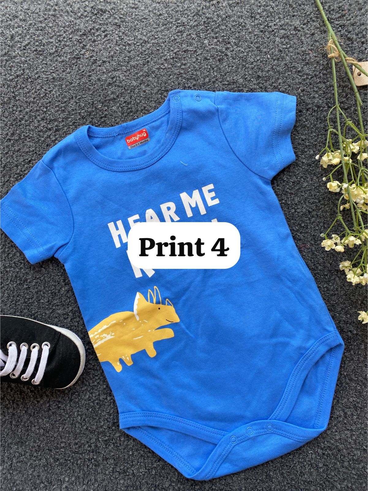 Half-Sleeve Onesie (6-9 Months) |rompers