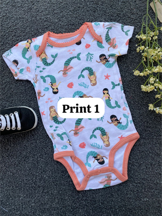 Half-Sleeve Onesie (6-9 Months) |rompers