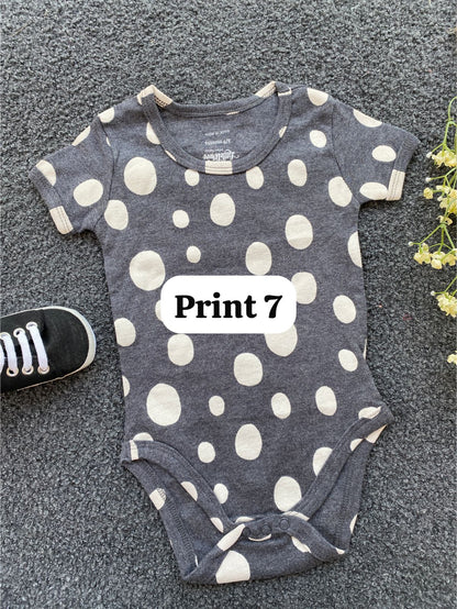 Half-Sleeve Onesie (6-9 Months) |rompers