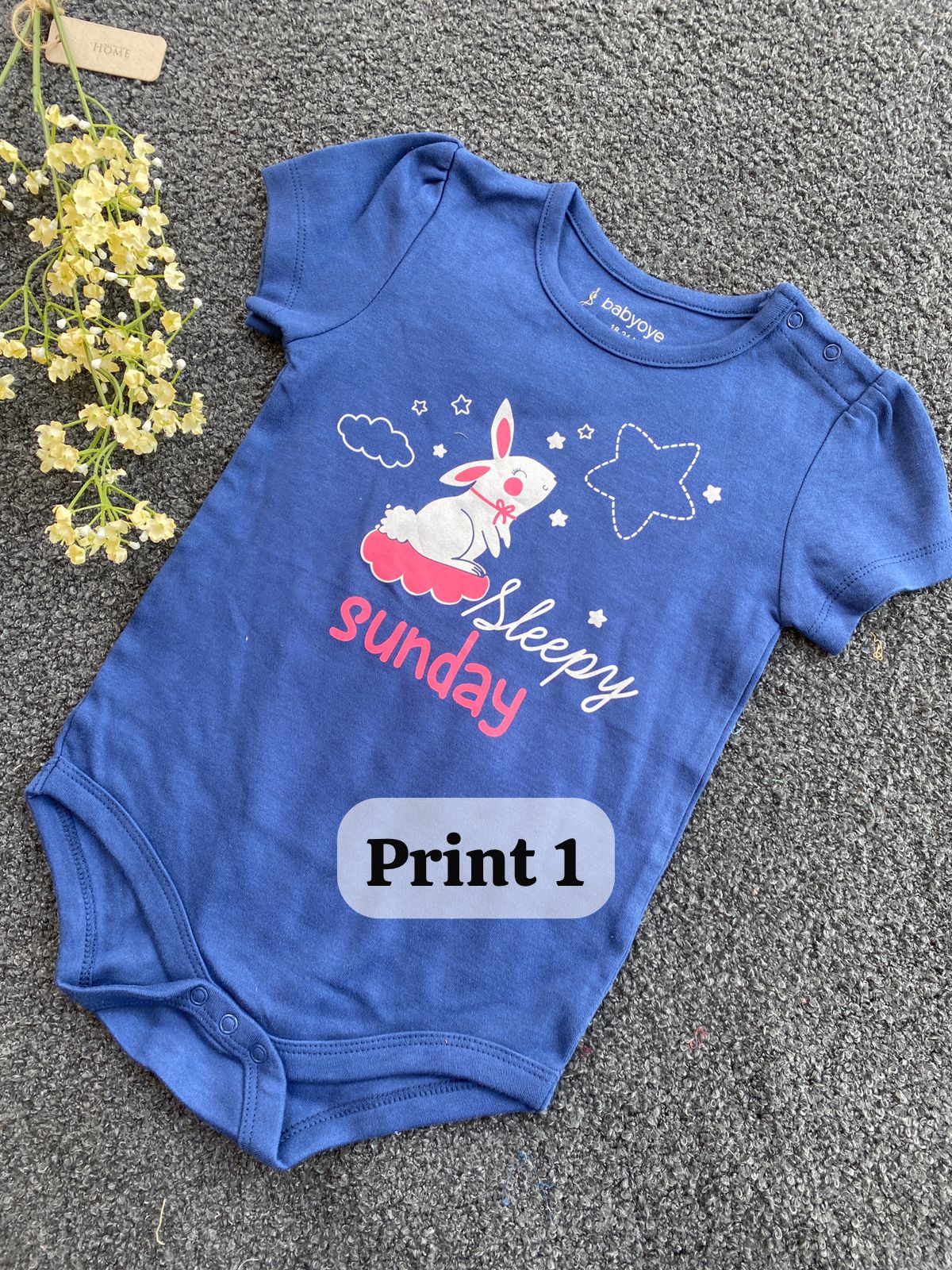 Half-Sleeve Onesie (12-18 Months)| rompers