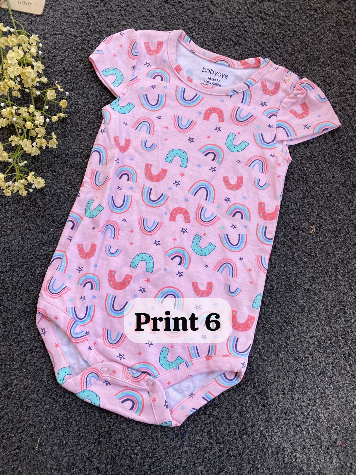 Half-Sleeve Onesie (12-18 Months)| rompers