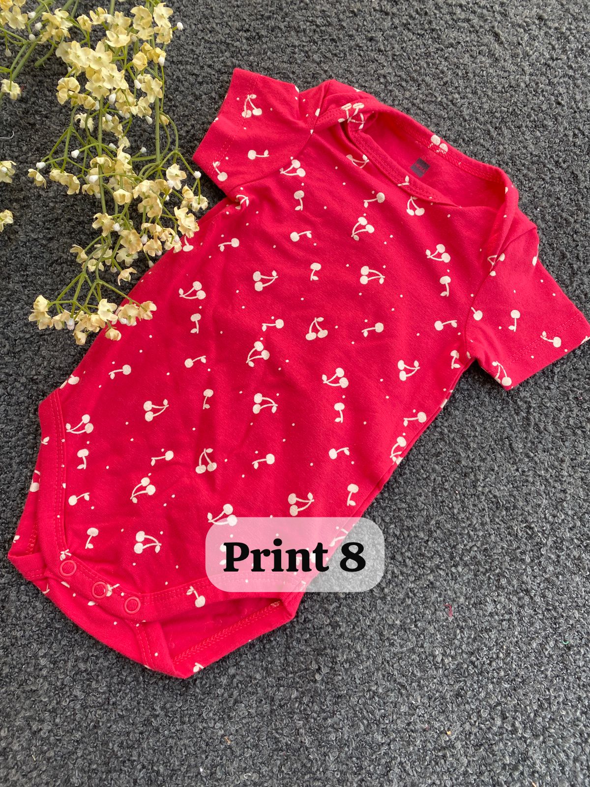 Half-Sleeve Onesie (0-3 Months)|rompers