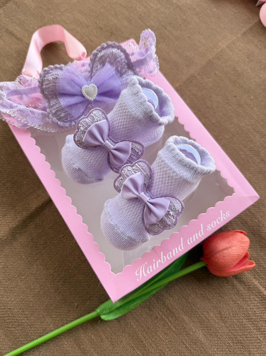 Korean Bow Hairband and Socks (0-6 Months) – Girls